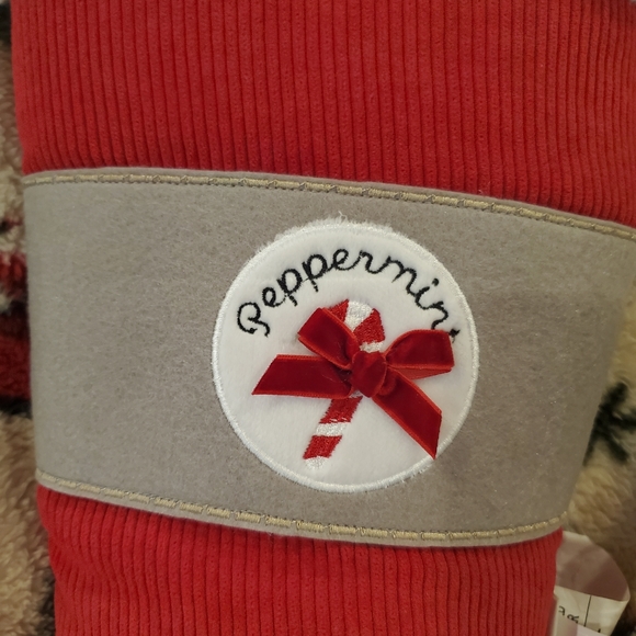 Peppermint Mocha Throw Pillow-NWT - Picture 2 of 3